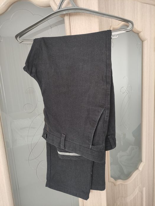 Джинсы  и   кофты