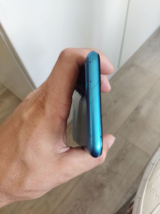 Телефон смартфон realme c11
