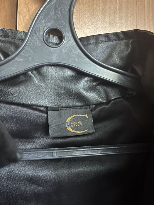 Кожаная женская куртка