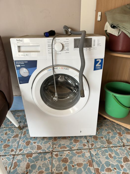 Продам стиральную машину
