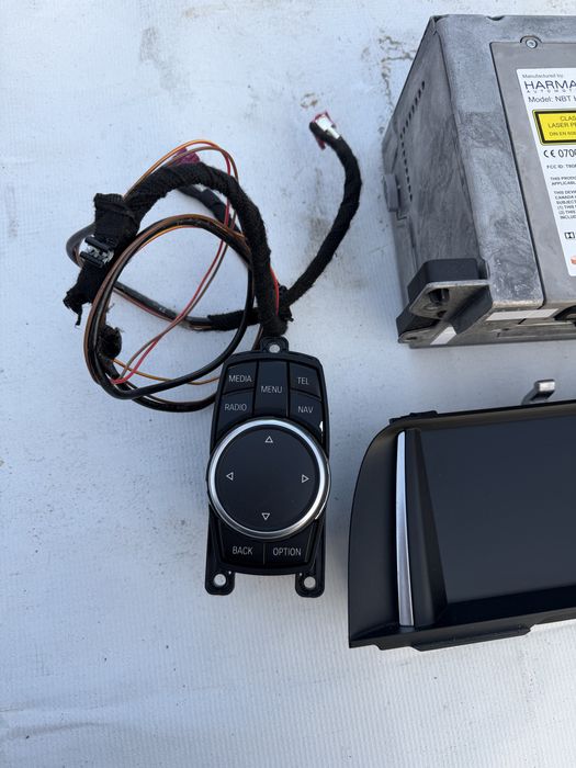 Navigatie mare NBT completa BMW F10 F11 LCI FL display unitate control