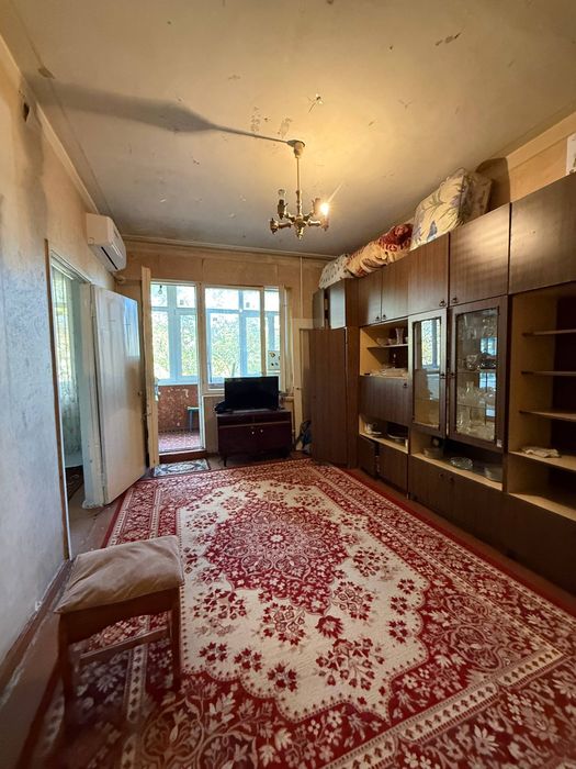 Продаётся квартира Чиланзар 19 квартал 1в2/3/4 панель