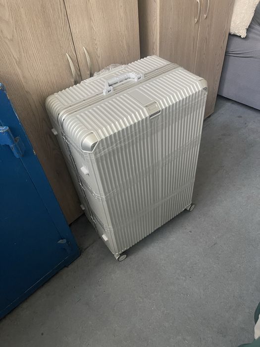 Голям куфар за багаж