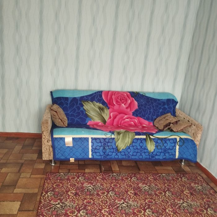 Сдаётся 2х комнатная квартира на М.Горького