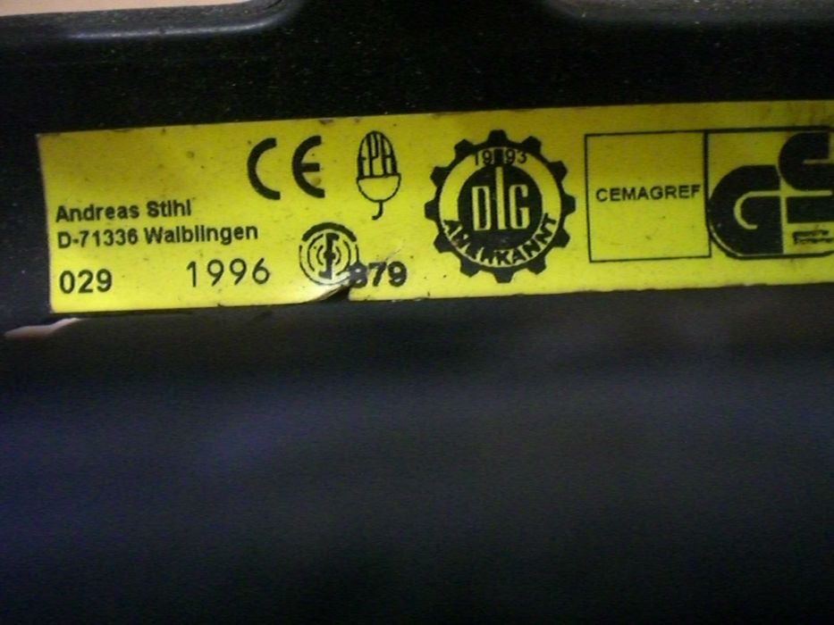 резачка за дърва STIHL 029  нов внос франция и ел немска 2200 вата