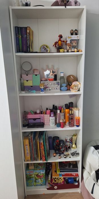 Библиотека от ИКЕА