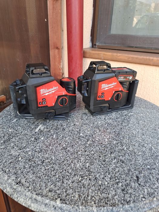 Laser Milwaukee M12 3 PL