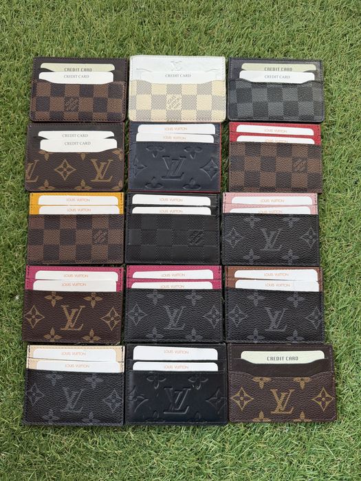 Дизайнерски Card Holder от естествена кожа