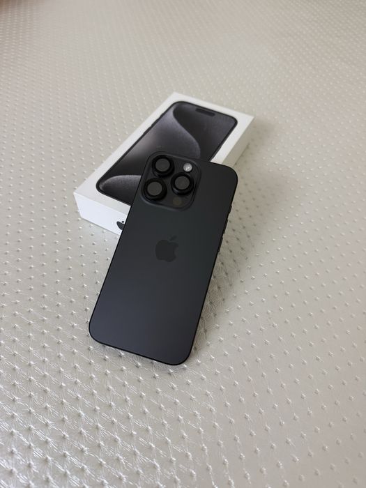 продаю iPhone 15 pro 256гб