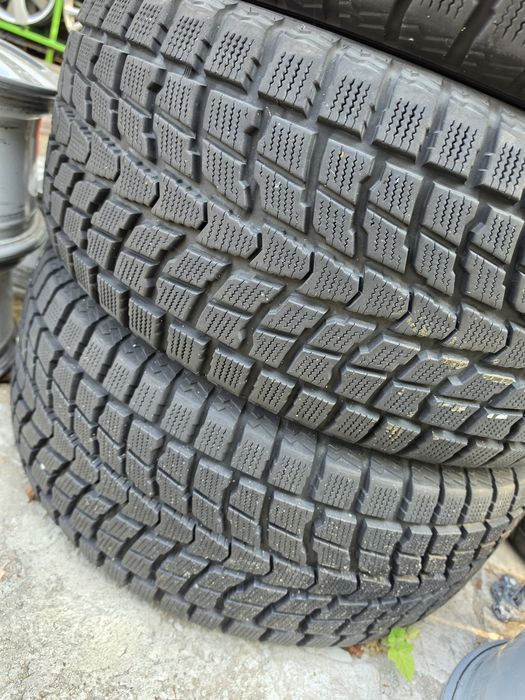 4 бр зимни 285/50/20 Dunlop