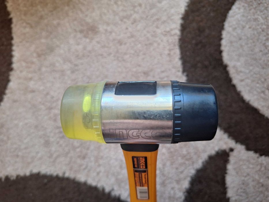 Ciocan silicon - cauciuc, INGCO, produs nou