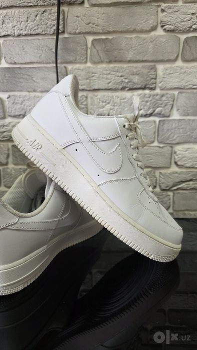 Оригинальные кроссы Nike