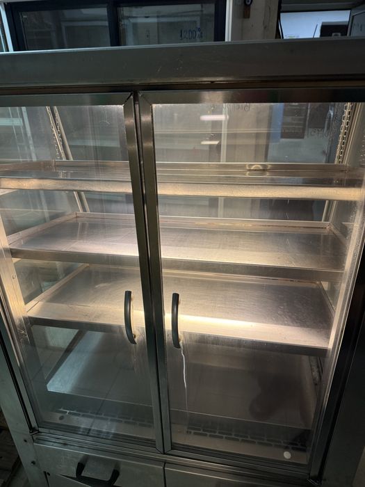 Топла витрина / дания-размери-90-135-75см/