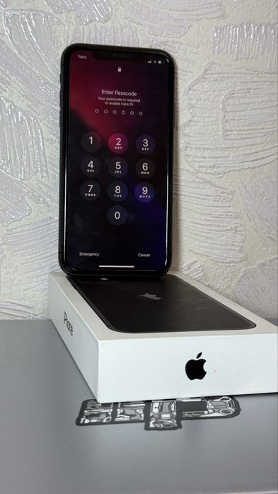 Iphone 11 64 в отличном состоянии