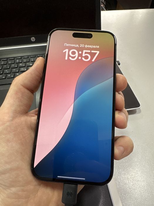 Телефон Iphone 15 pro 256