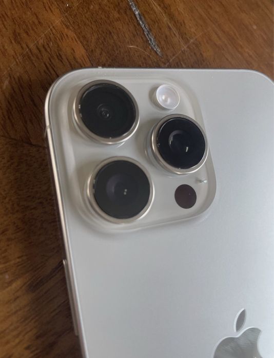 iPhone 16 Pro Max 1TB (avans 10% din pret)