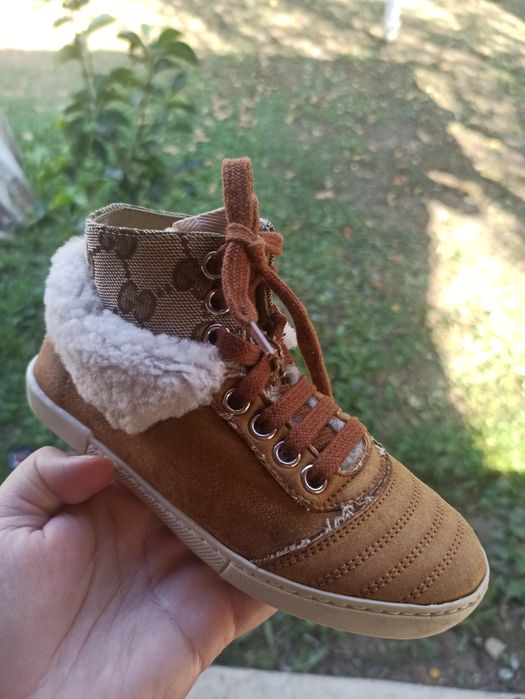 Ghetuțe copil gucci