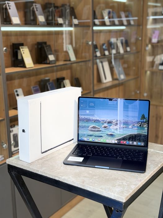 MacBook Air M3 | PhoneLab