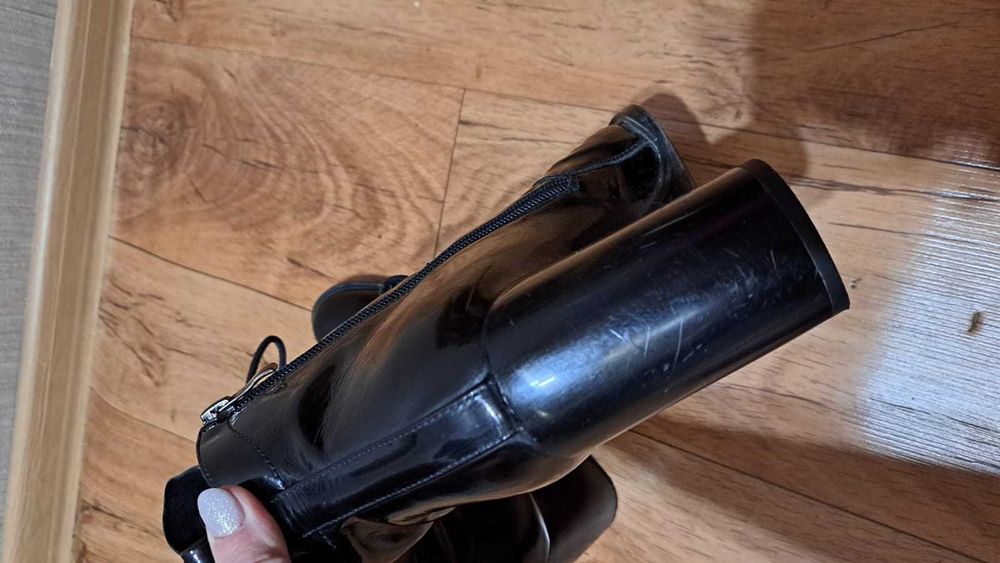 Продам ботильоны