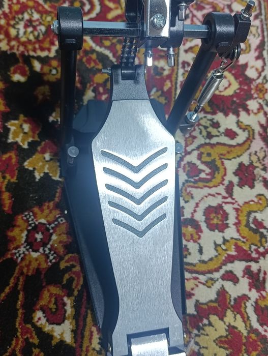 Продаю барабанную педаль