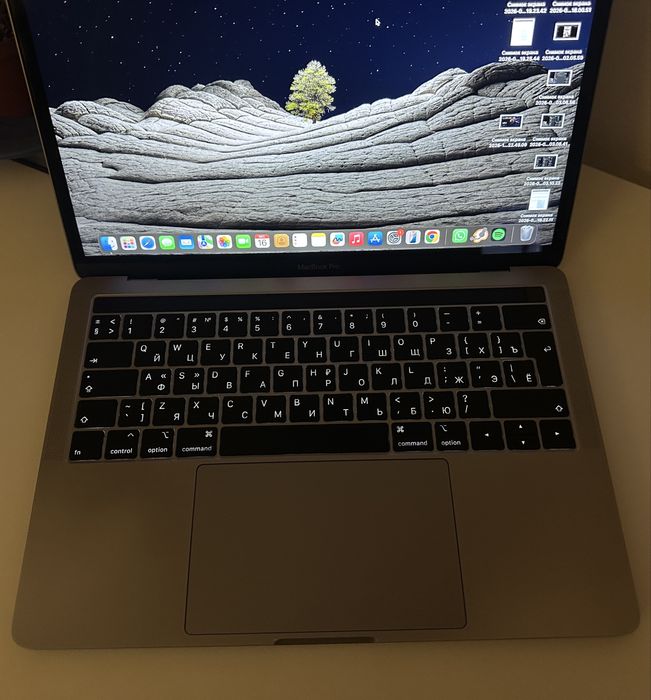 Продается MacBook Pro 13" 2019 (Space Gray)