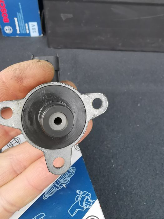 Клапан за високо налягане на гориво за Опел Астра Н 1.9 CDTI 101 к.с