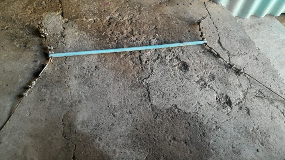 Турник отличный  продаю