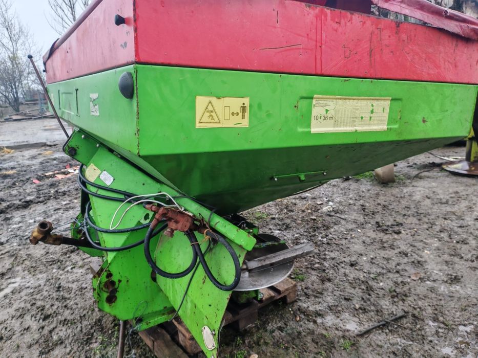 Distribuitor unia/ 10/ 36//platforma