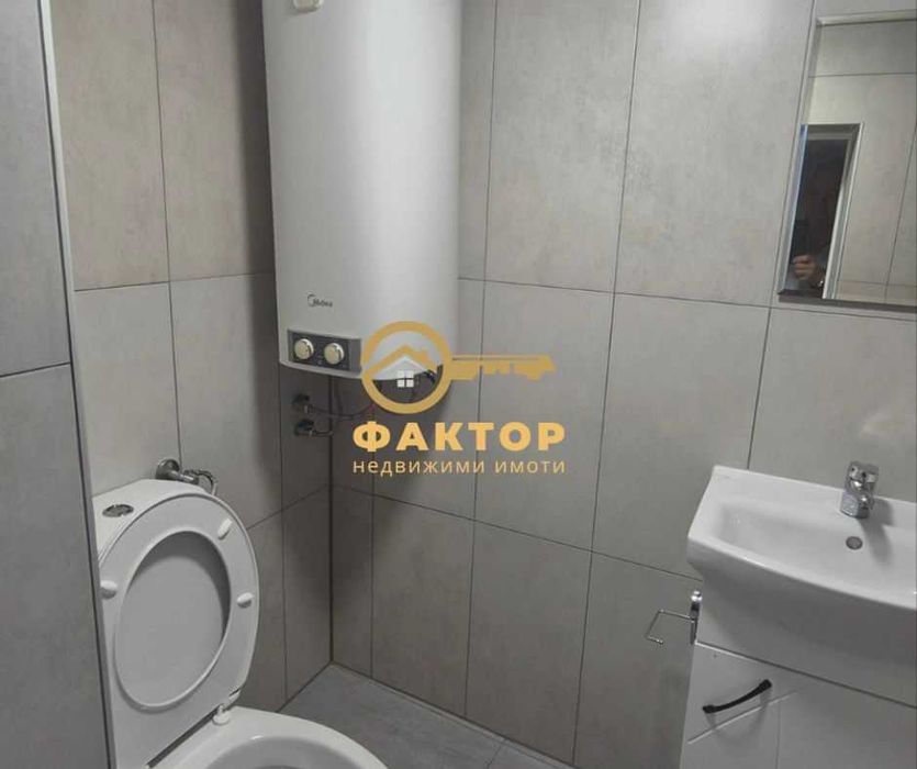 Продава се Двустаен апартамент в Пловдив, Център - 55 кв.м за 1781 €/кв.м - Снимка #7