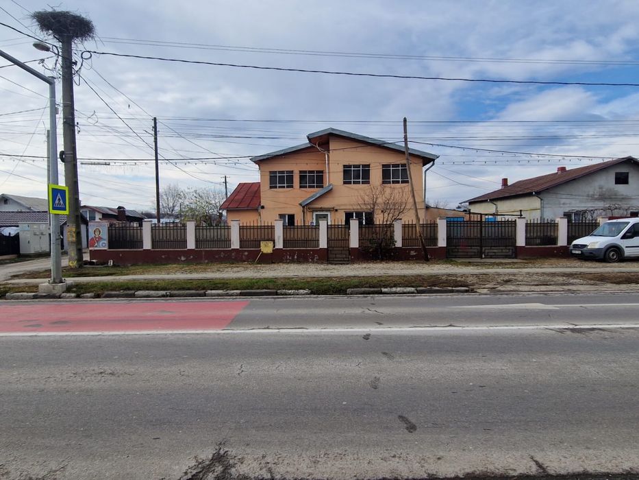 Vanzare Casa Zona Lipanesti