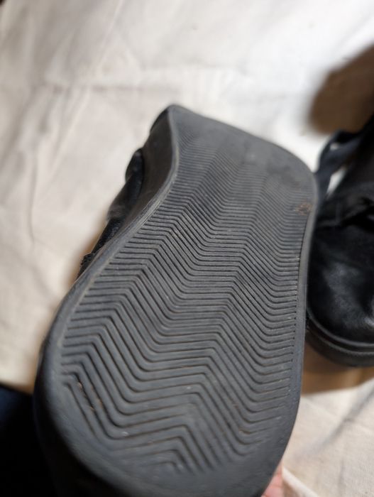 Модни градски кожени обувки divided mid 43