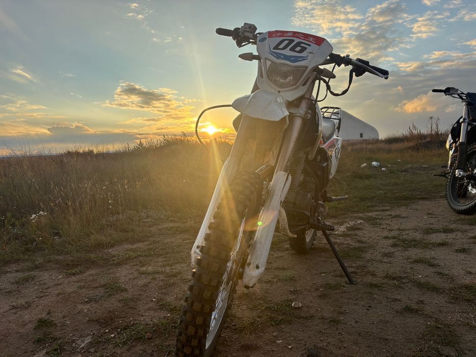 Продаю мотоцикл FMZ 06