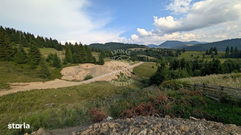 OFERTA! 11 Parcele teren intravilan-Piatra Fantanele, Castel Dracula