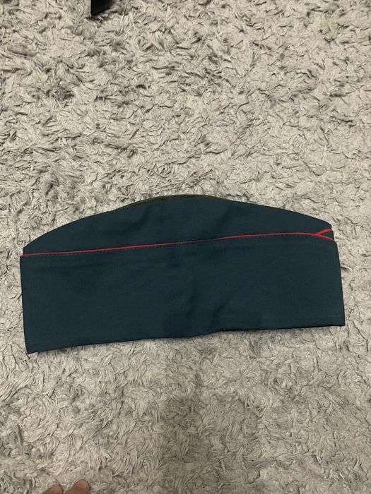 Пилотки военные.