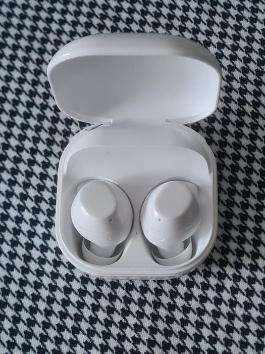 Продажа наушников Samsung buds core 2025