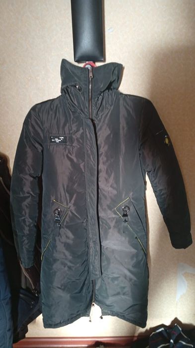 Продам пуховик женский