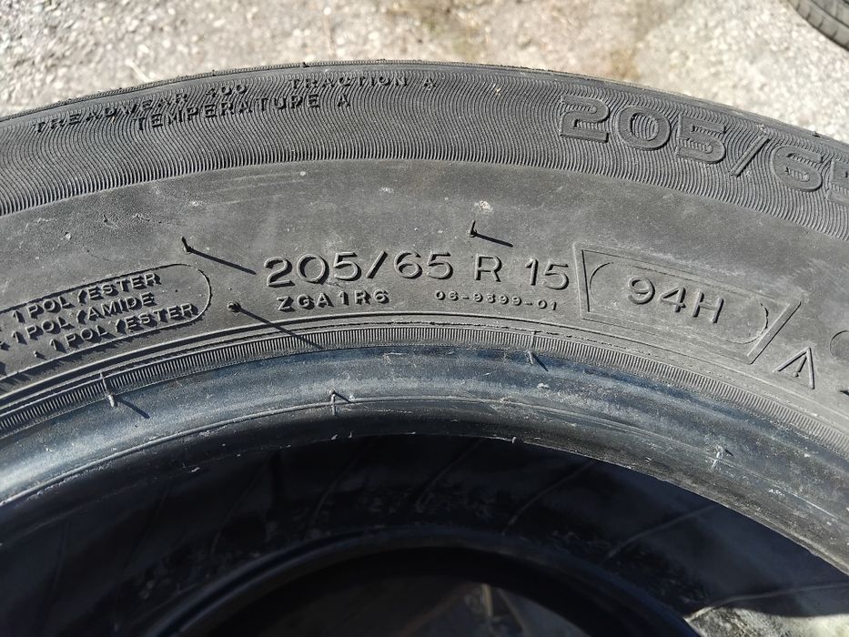Гуми 205 65 15 Мишелин Michelin 4 броя - нов внос. Не са нови!