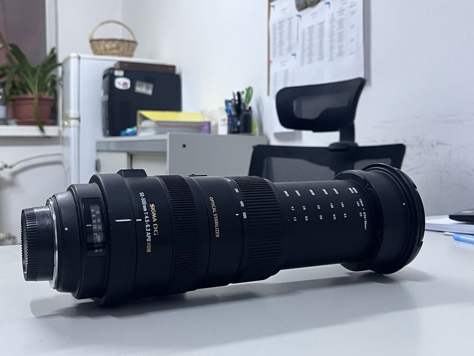 Sigma 50-500 mm 1:4.5-6:3 APO HSM (Optical Stabilizer)