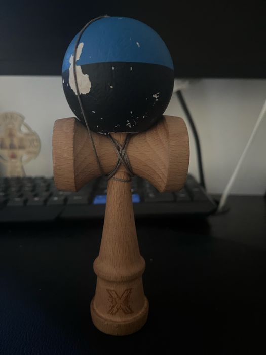 Kendama x vand ambele sau la bucata