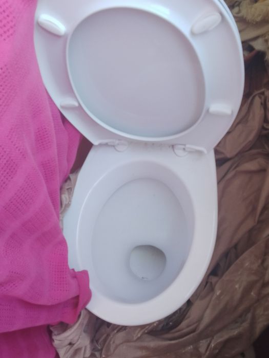 Унитаз с бачком но без крышки