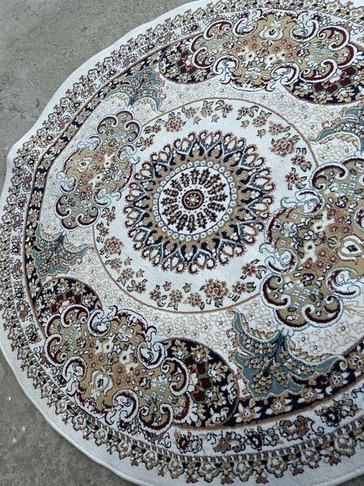 Продается круглый ковер