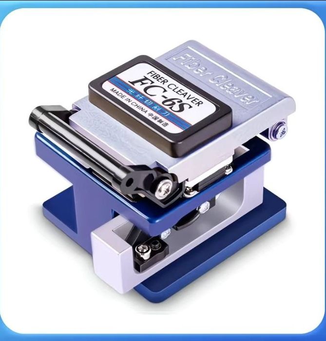 Скалыватель оптоволокна