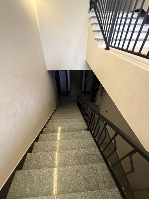 Аренда отдельно стоящего здании под бизнес  вдоль дороги!