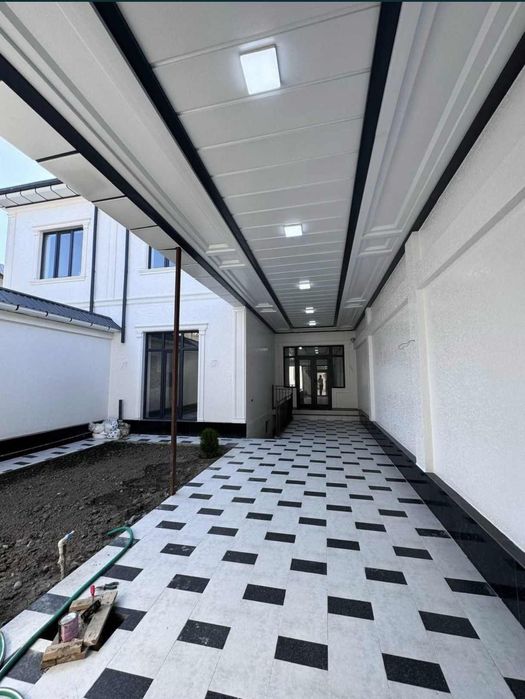 Срочно! Продажа. 7 ком, 2 сот. Мажнунтол махалла.