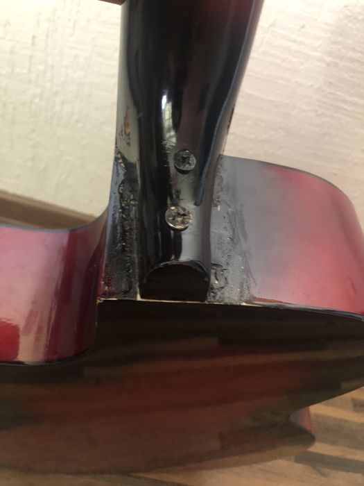 Акустическая гитара