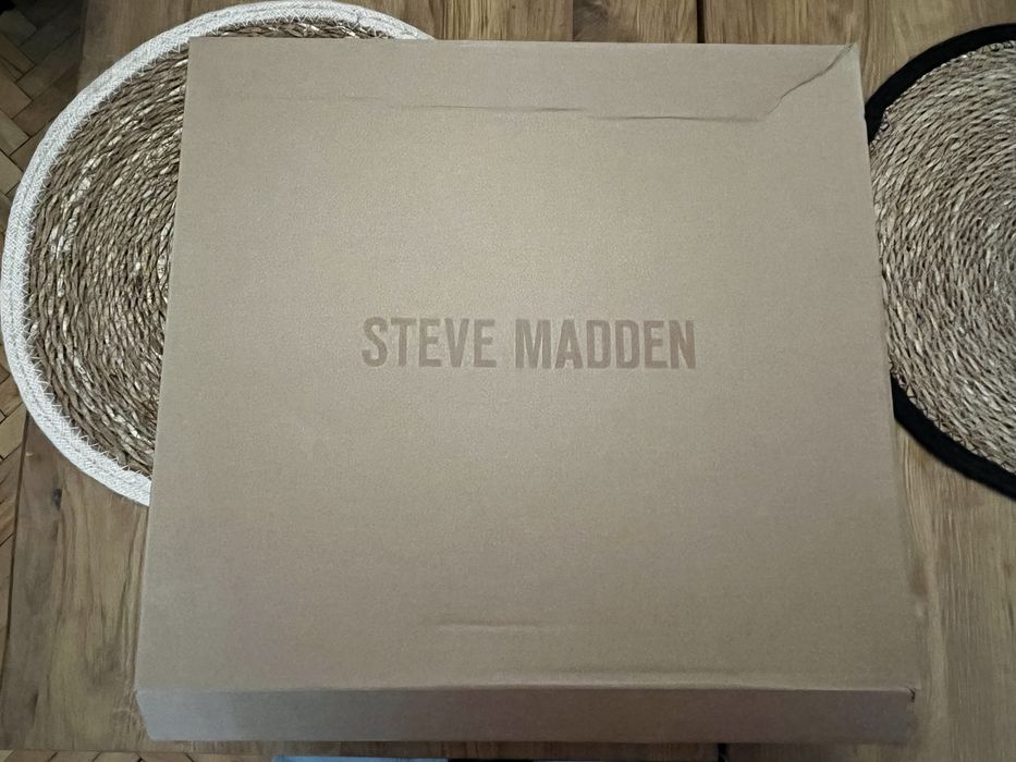 Велурени боти Steve Madden