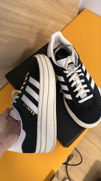 Adidas gazelle bold