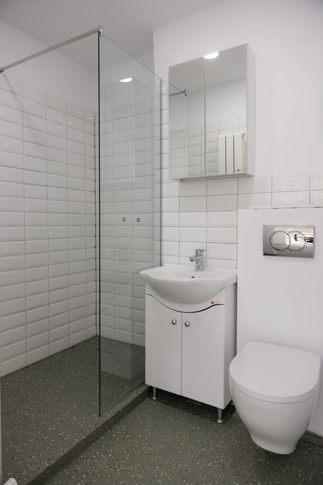 Închiriez spațiu comercial, ULTRACENTRAL