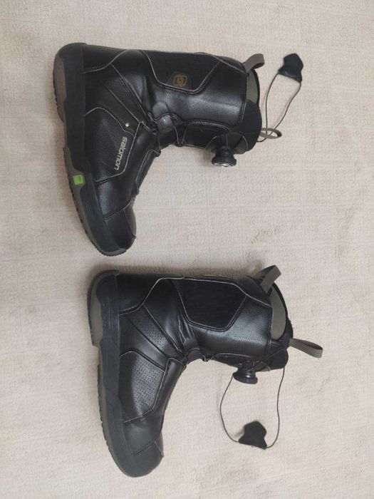 Срочно продам сноуборд