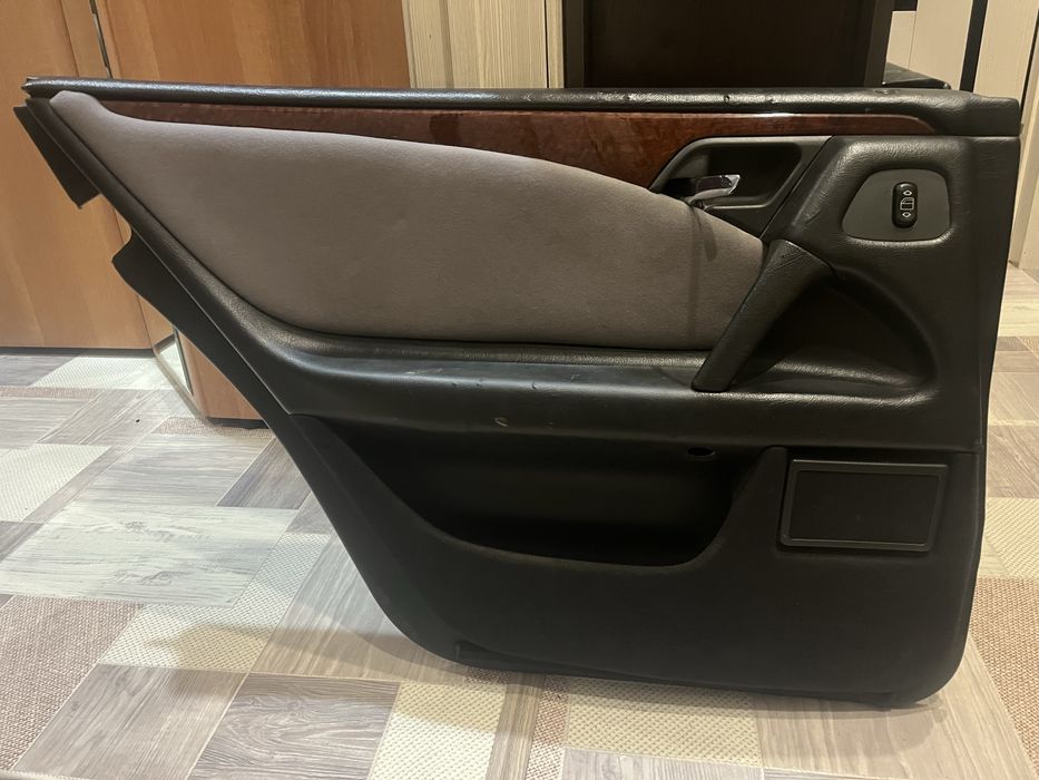 Дверные карты, обшивки w210